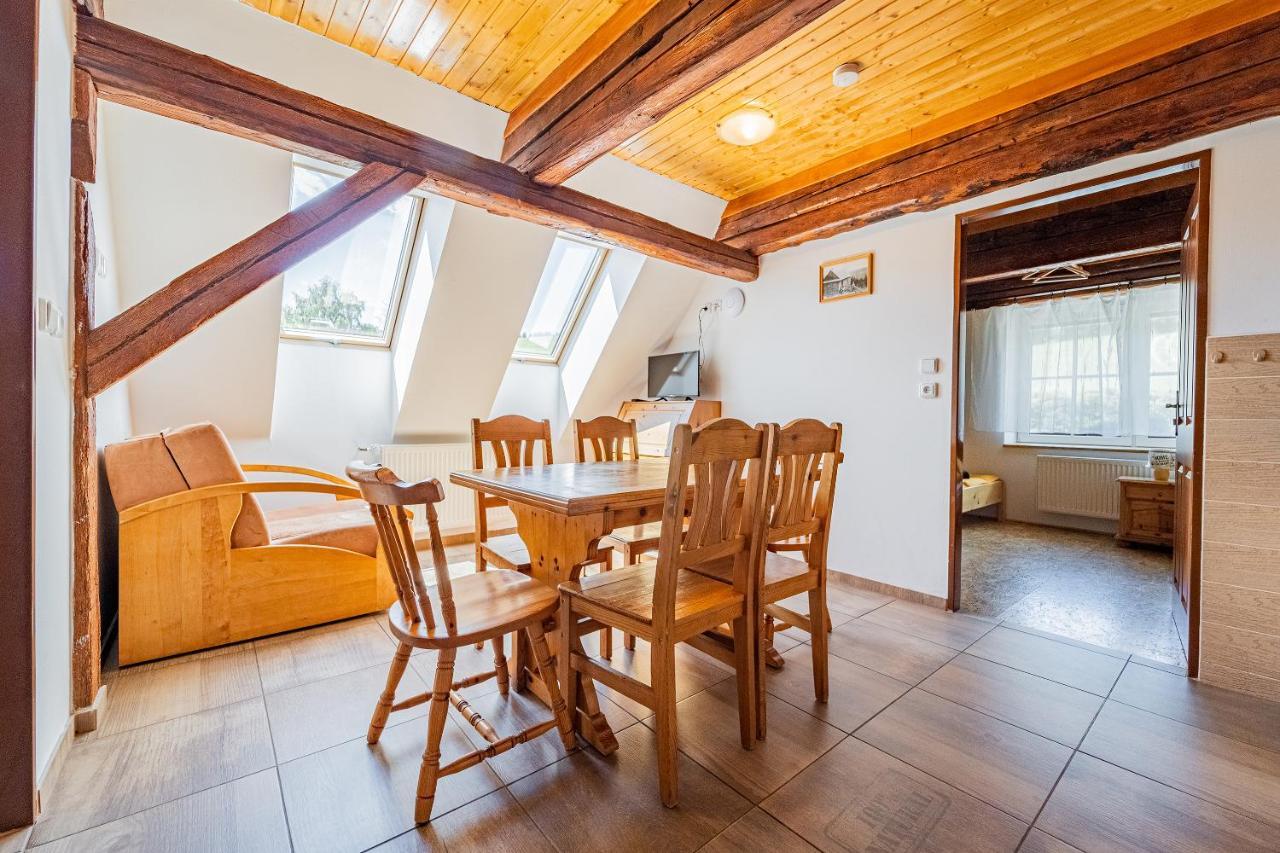 Family Apartments V Zatisi Dolní Morava Eksteriør billede