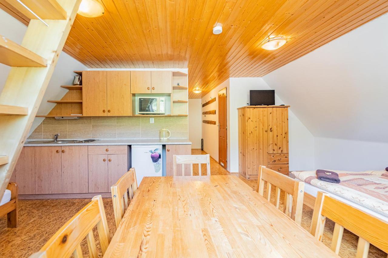 Family Apartments V Zatisi Dolní Morava Eksteriør billede